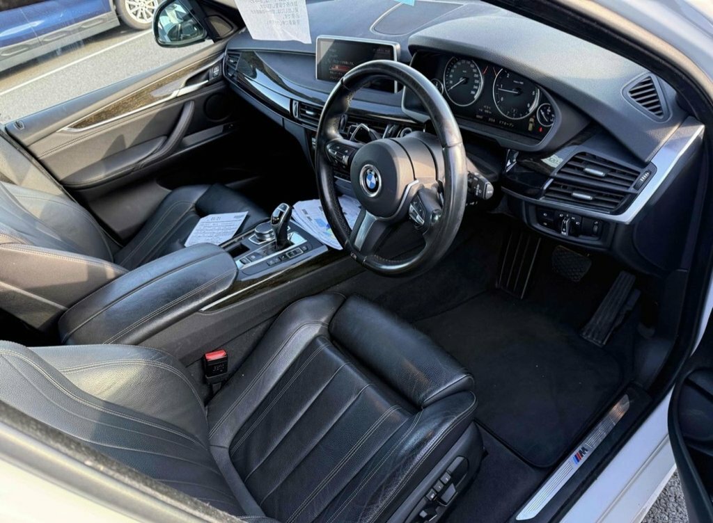 BMW X5 3L M Sport CA67JMC White #5