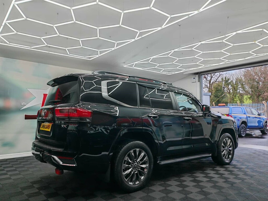 Toyota Land Cruiser Zx  #6