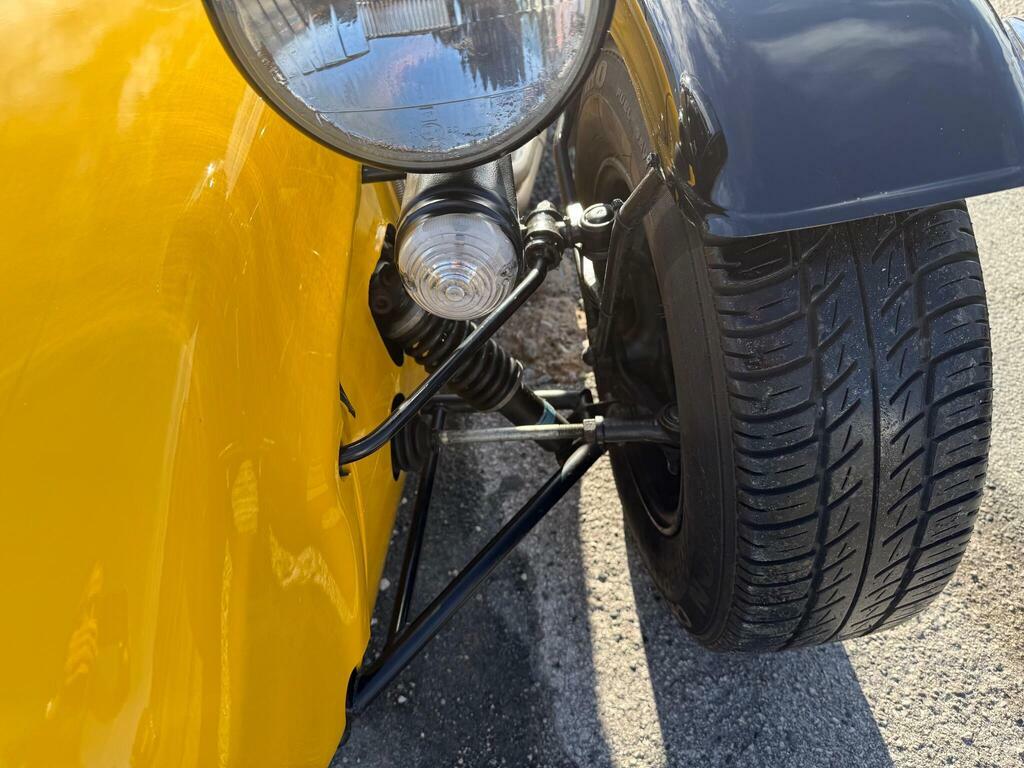 Caterham Seven 1.6 K-series S3 Yellow #33