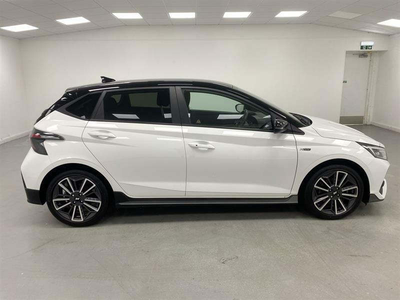Hyundai I20 1.0T Gdi 48V Mhd 120 N Line Dct White #5