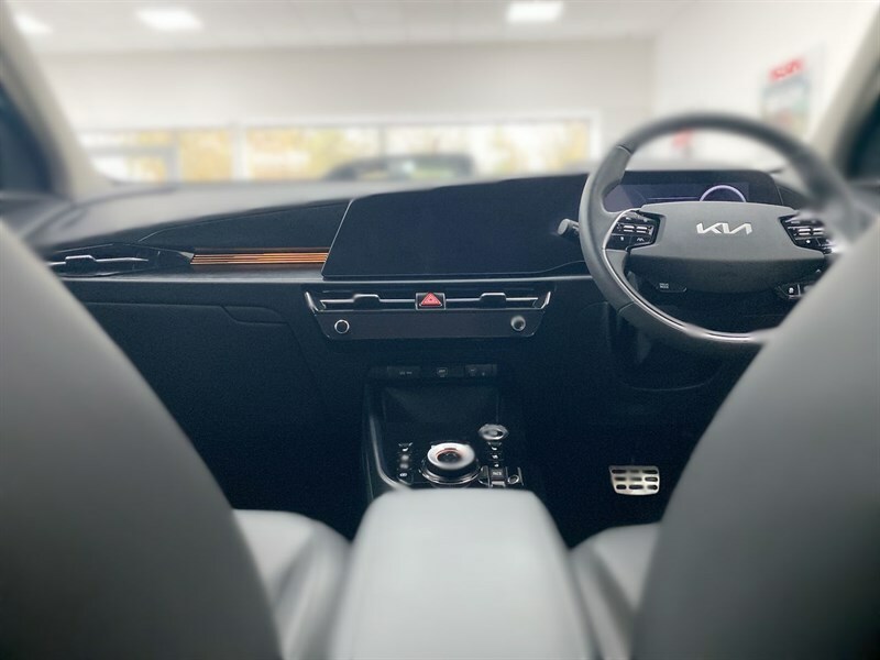 Kia Niro 1.6 Gdi 127 Hybrid 4 Dct RV25VHX Red #4