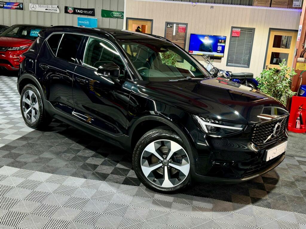 Volvo XC40 Suv 2.0 B4 Mhev Ultimate Dct Euro 6 Ss Black