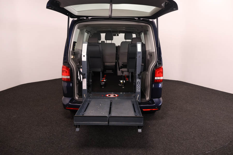 Volkswagen Transporter Shuttle Shuttle 2.0 Tdi 140 Se Dsg Blue #6
