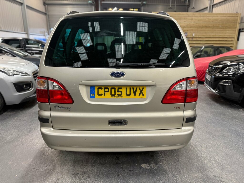 Ford Galaxy 1.9 Tdi LX Silver #3