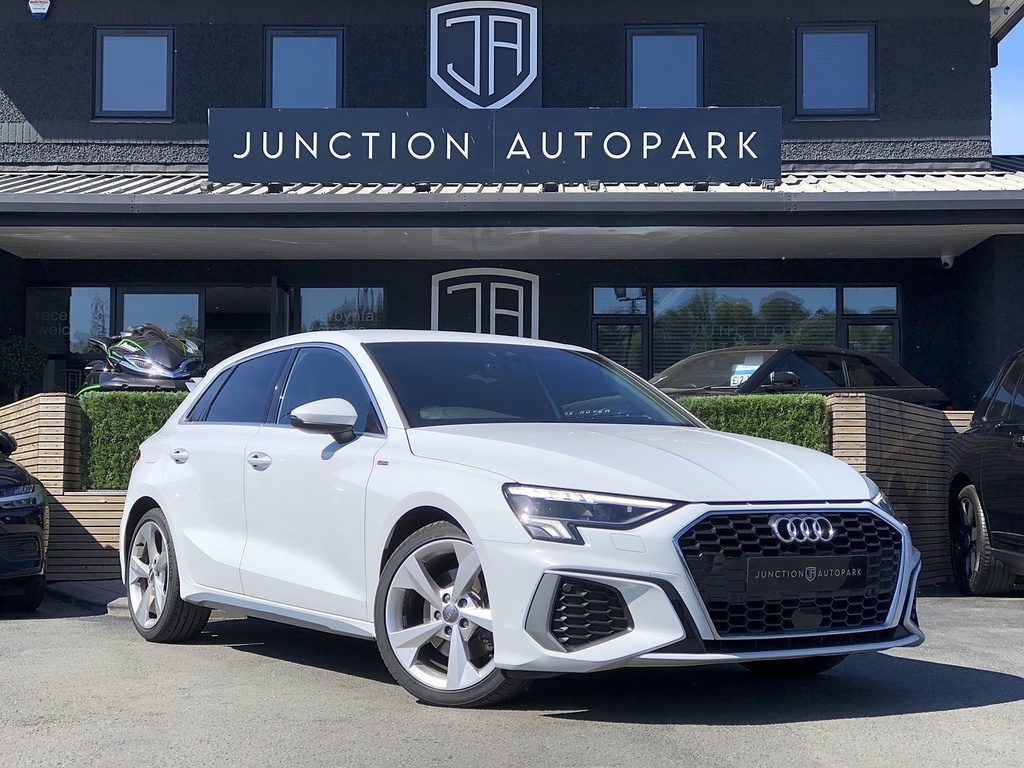 Audi A3 Tfsi S Line White