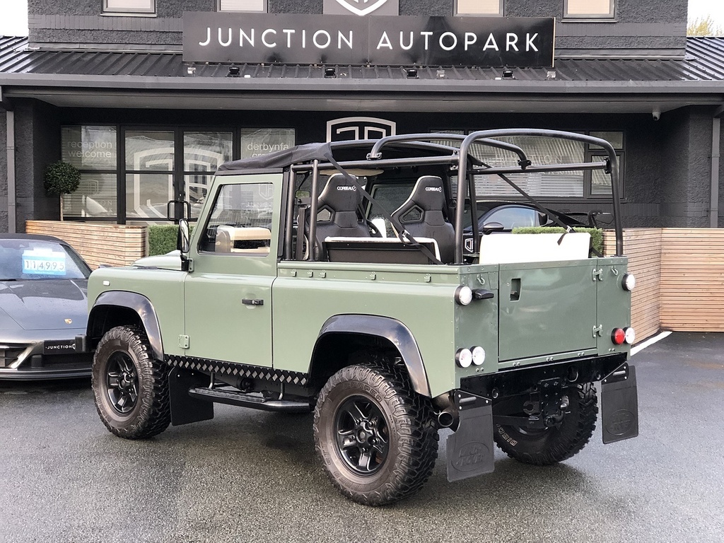 Land Rover Defender 90 Tdci OE08WEA Green #3