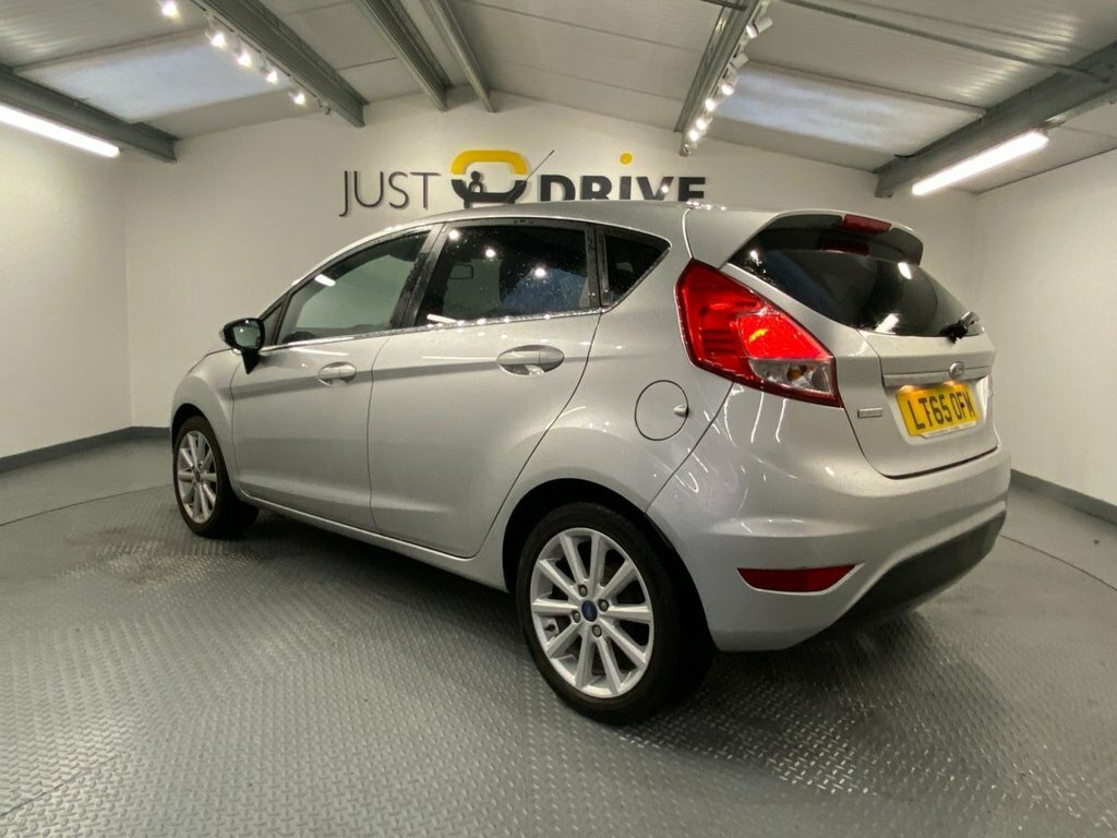 Ford Fiesta 1L Titanium LT65OFM Silver #4