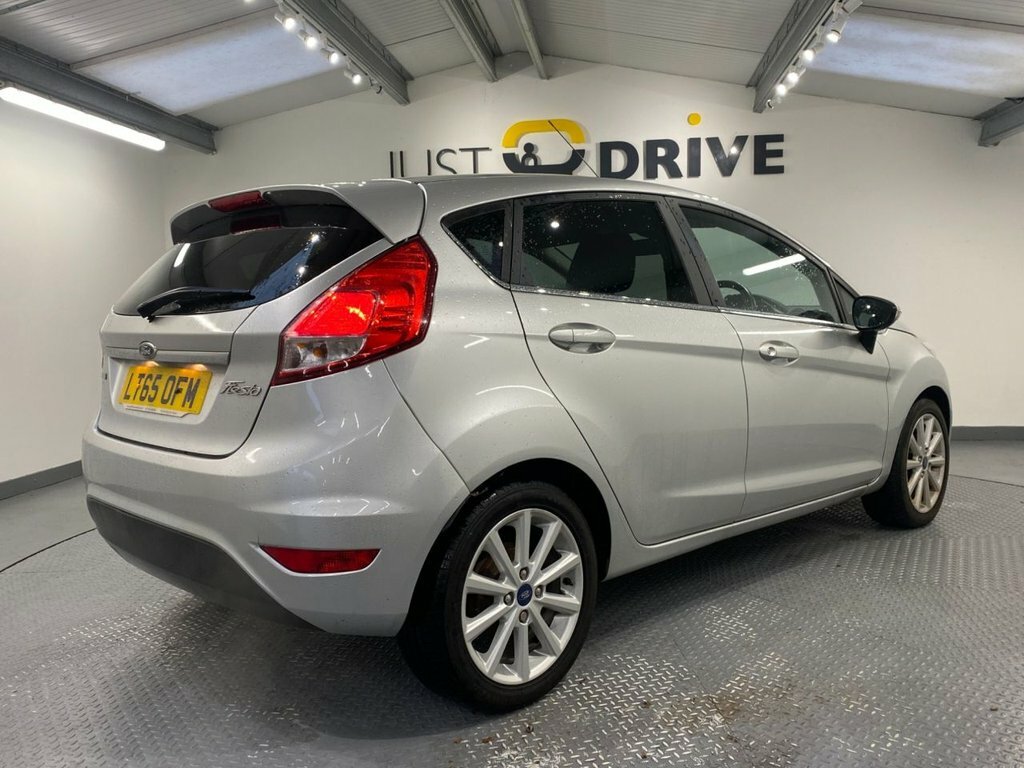 Ford Fiesta 1L Titanium LT65OFM Silver #6
