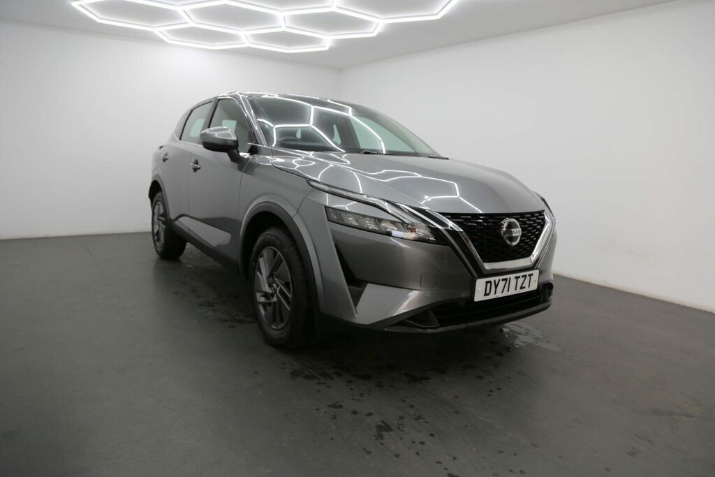 Nissan Qashqai+2 1.3 Dig-t Mh N-connecta Black #1