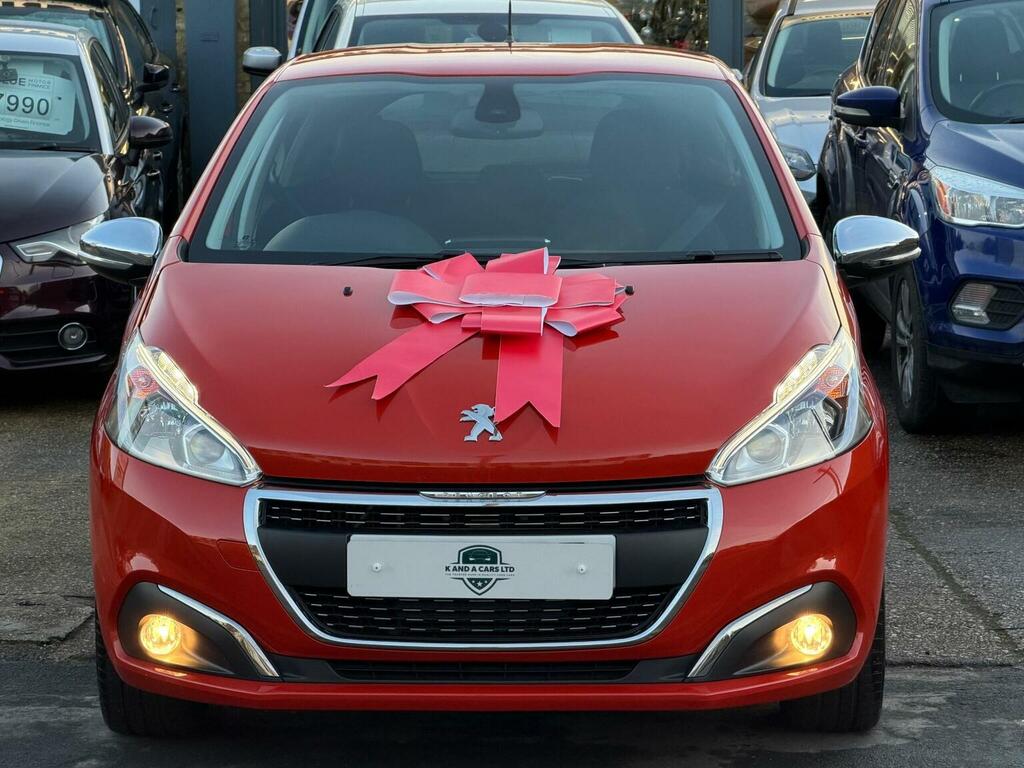 Peugeot 208 Hatchback 1.2 Puretech Allure Eat Euro 6 Ss LL17JBZ Orange #2
