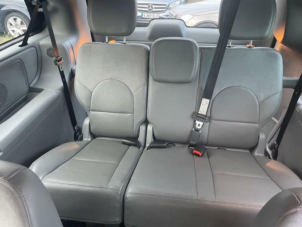 Chrysler Grand Voyager Executive Crd Silver #14