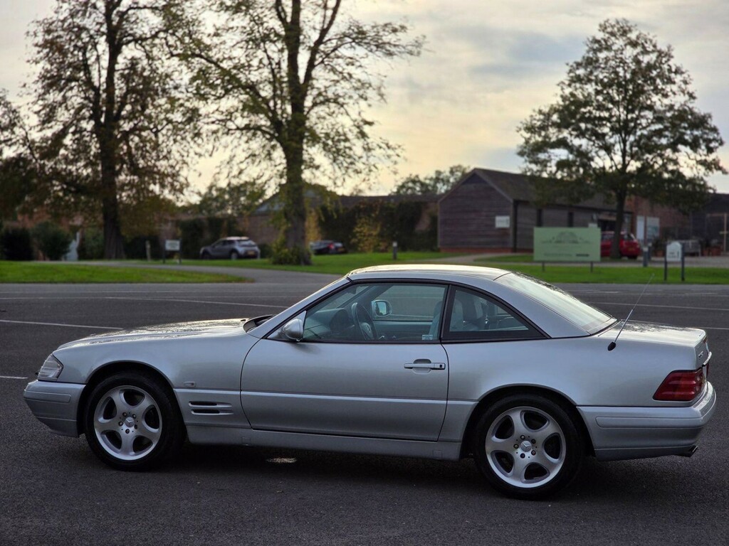 Mercedes-Benz SL Class 3.2 Sl320 Blue #36