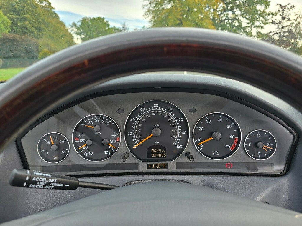 Mercedes-Benz SL Class 3.2 Sl320 Blue #25