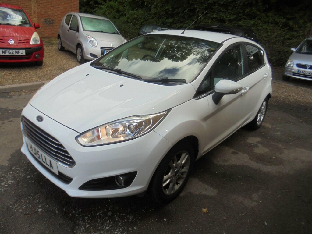 Ford Fiesta 1.0T Ecoboost Zetec Euro 6 Ss HJ15LLA White #5