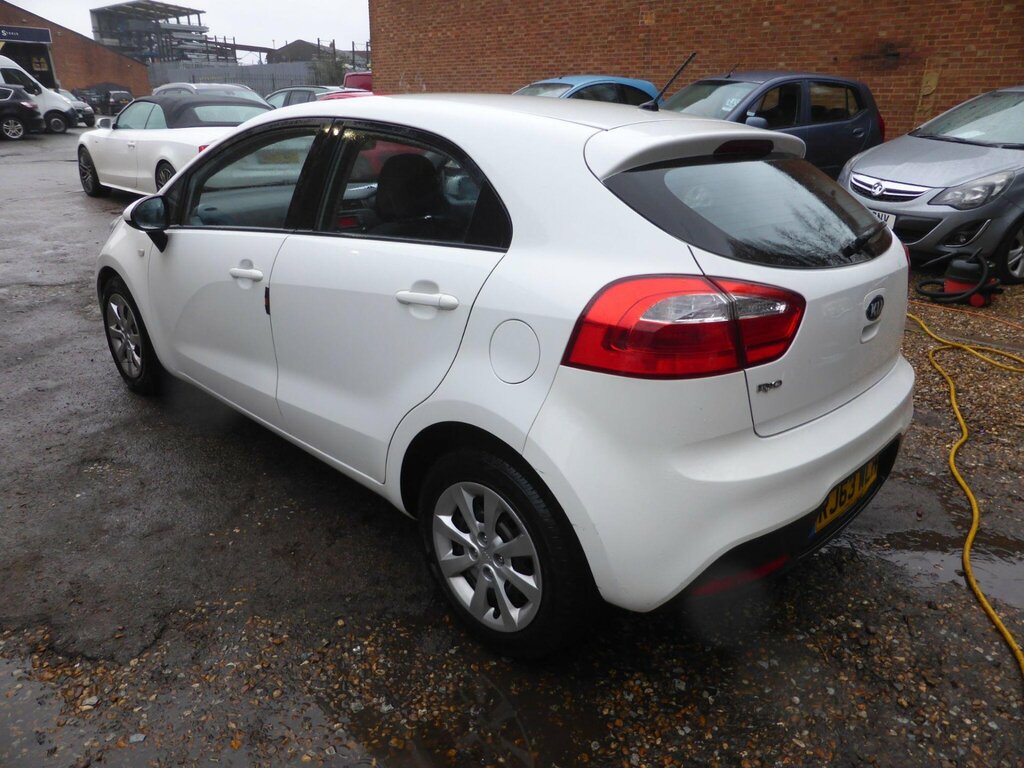 Kia RIO 1.25 1 Euro 5 White #6