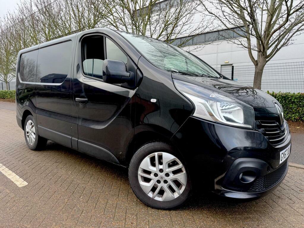 Renault Trafic 1.6 Dci 27 Sport Nav Swb Standard Roof Euro 6 Black