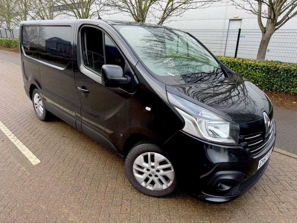 Renault Trafic 1.6 Dci 27 Sport Nav Swb Standard Roof Euro 6 GY67OLN Black #2