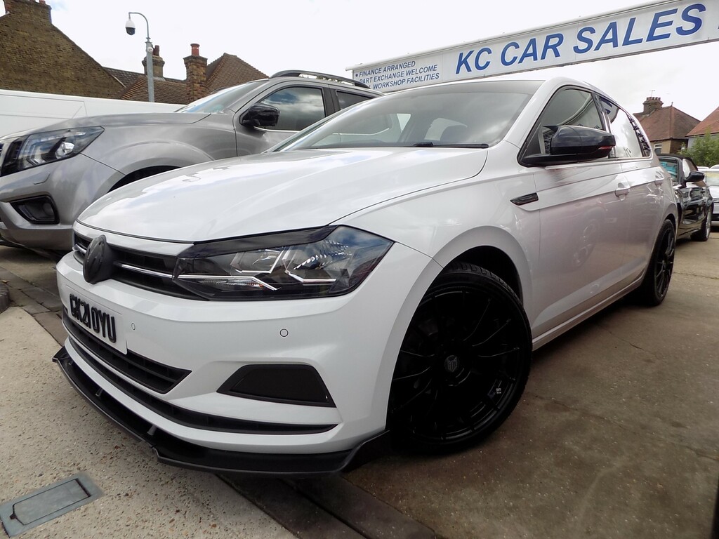 Volkswagen Polo Match Tsi White