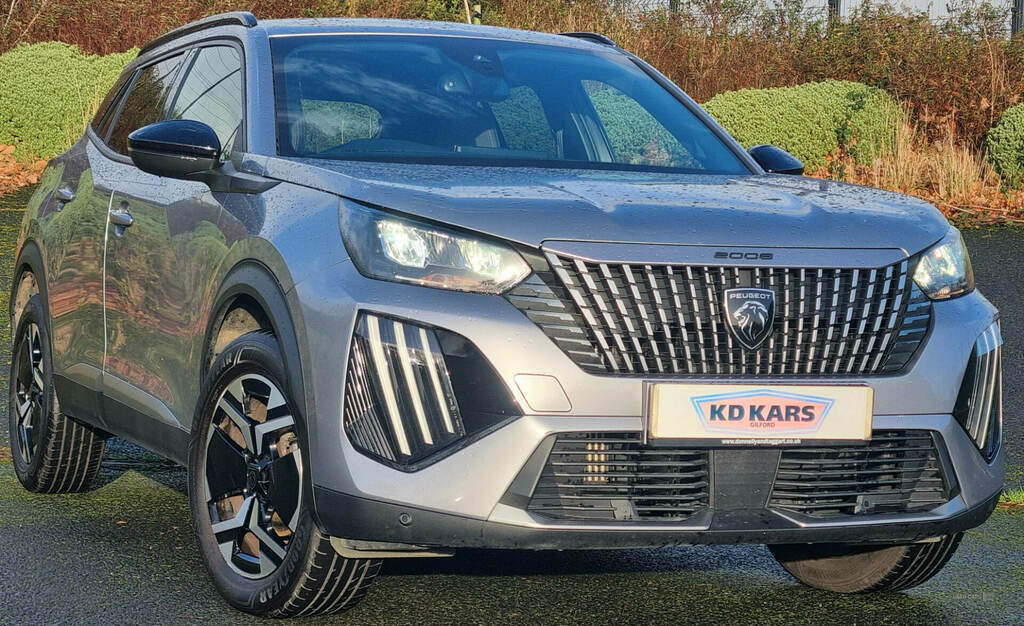 Peugeot 2008 1.2 Puretech 130 Allure Eat8 AVI7386 Grey #4