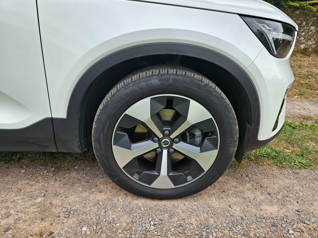 Volvo XC40 2.0 B3 Mhev Plus Dct Euro 6 Ss White