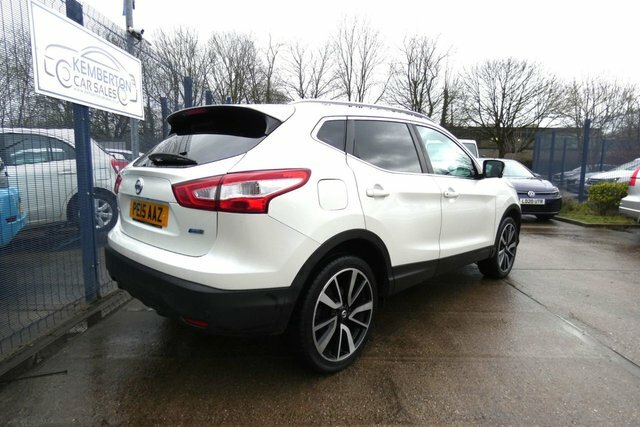 Nissan Qashqai 2015 1.5 Dci Tekna Suv 2Wd Euro PE15AAZ White #5