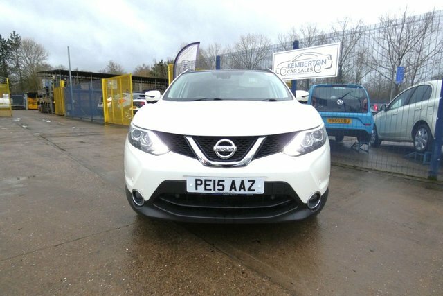 Nissan Qashqai 2015 1.5 Dci Tekna Suv 2Wd Euro PE15AAZ White #2