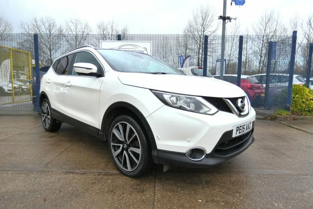 Nissan Qashqai 2015 1.5 Dci Tekna Suv 2Wd Euro White