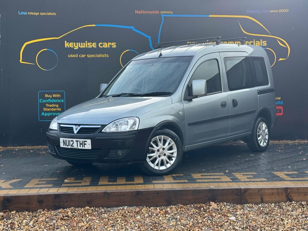 Vauxhall Combo Tour 1.2 Cdti Wheelchair Accessible Disabled Blue #1