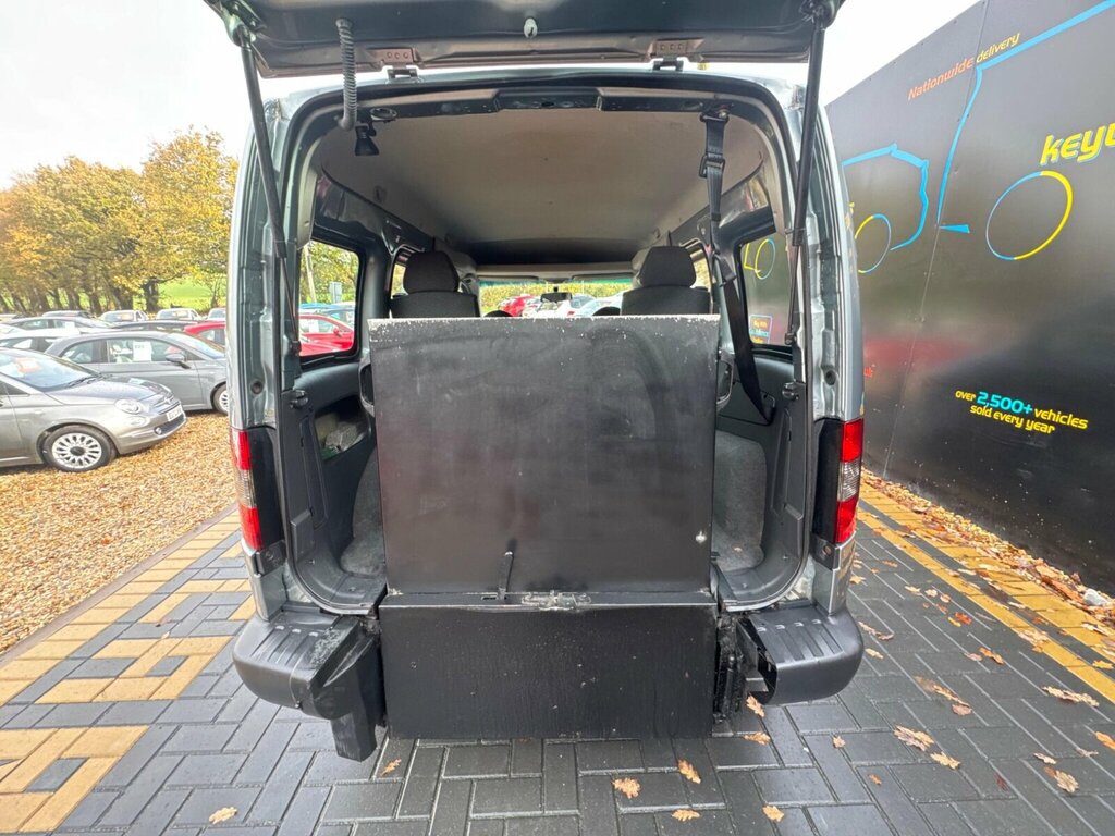 Vauxhall Combo Tour 1.2 Cdti Wheelchair Accessible Disabled Blue #19