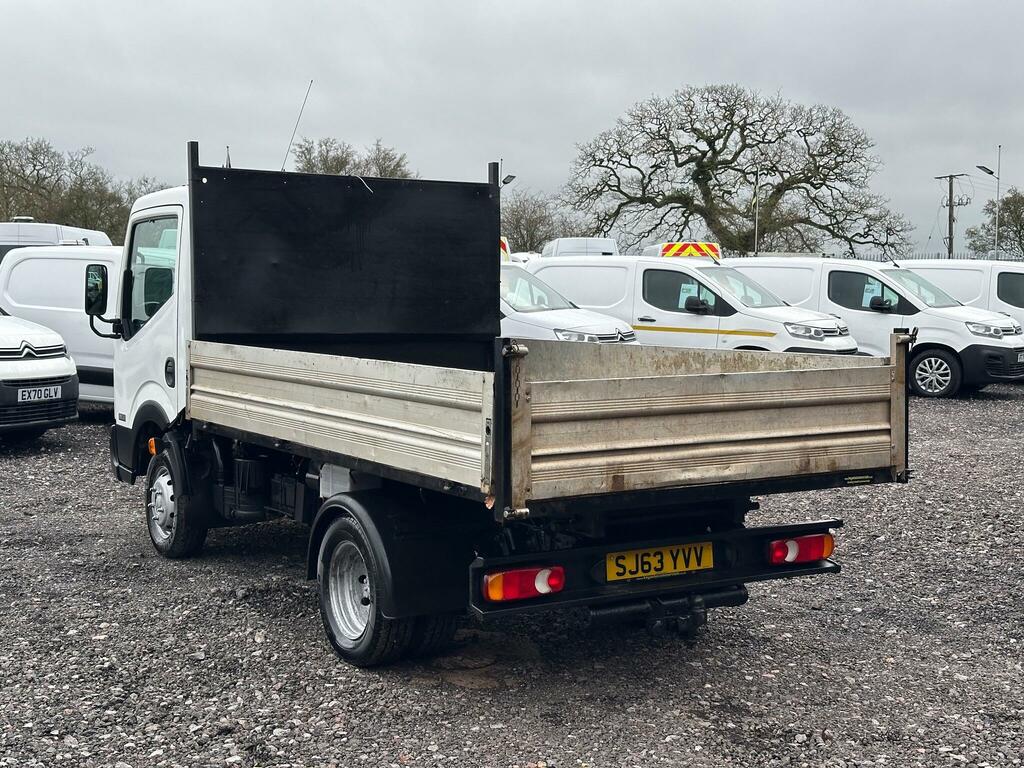 Nissan NT400 2.5Dci 35.14 Crew Cab 3.5M Dropside Pickup Ex Coun White #4