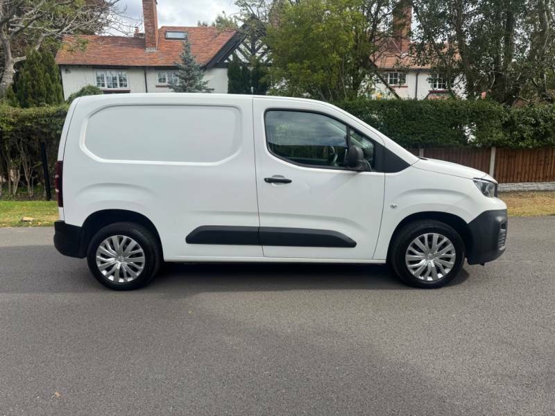 Peugeot Partner 1000 1.5 Bluehdi 100 Professional Van - 2020 70 NU70BZD White #4