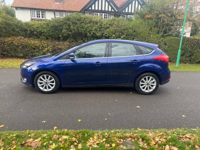 Ford Focus 1.5 Ecoboost Titanium - 2017 67 BJ67WWX Blue #6