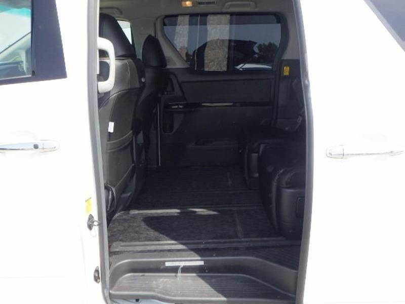 Toyota Alphard Hybrid Sr 2.4 White #3