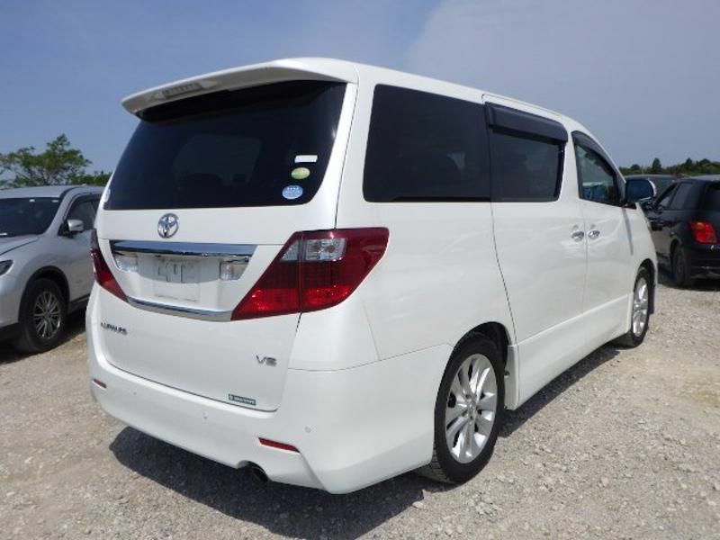Toyota Alphard 350S C-package White #3