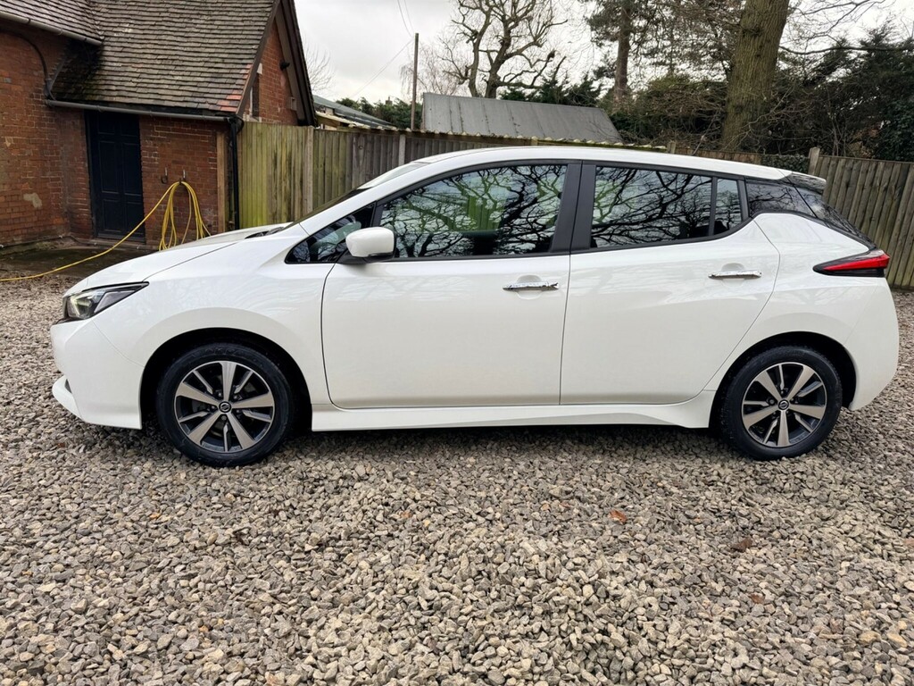 Nissan Leaf 40Kwh Acenta EO71ZDD #4