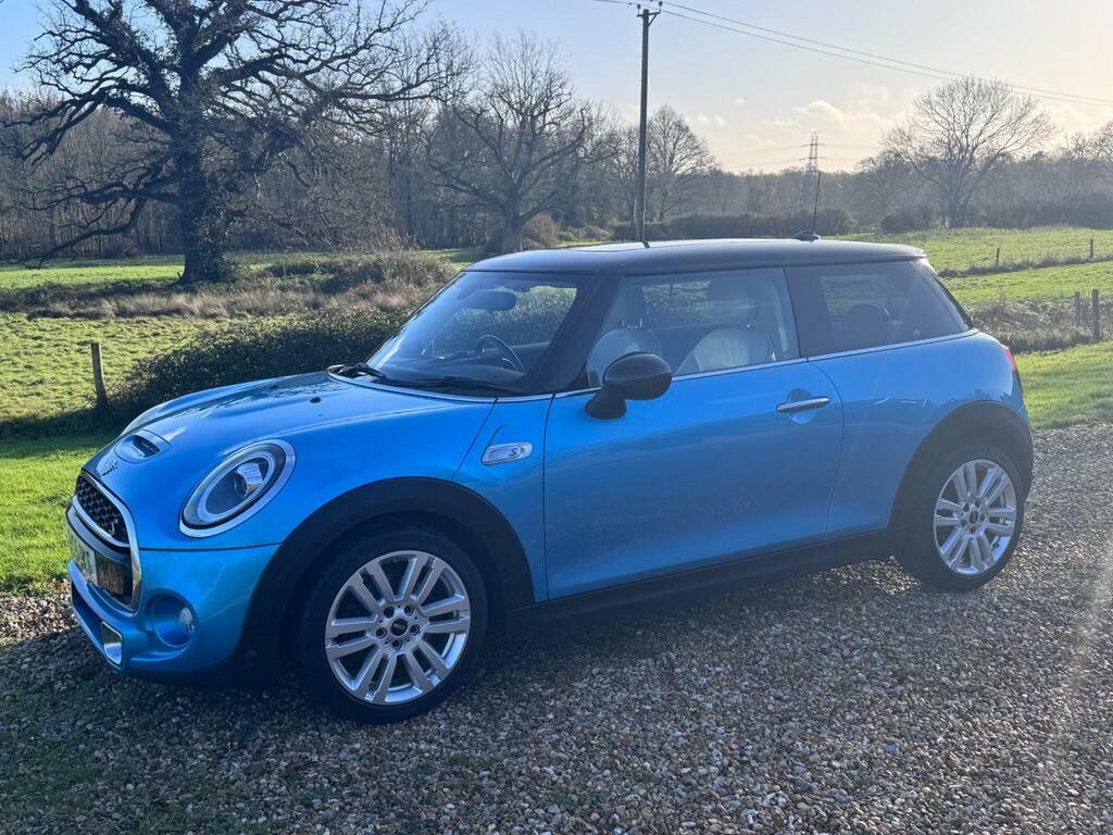 Mini Hatch 2.0 Cooper S Exclusive Steptronic Euro 6 S S RY19OKS Blue #2
