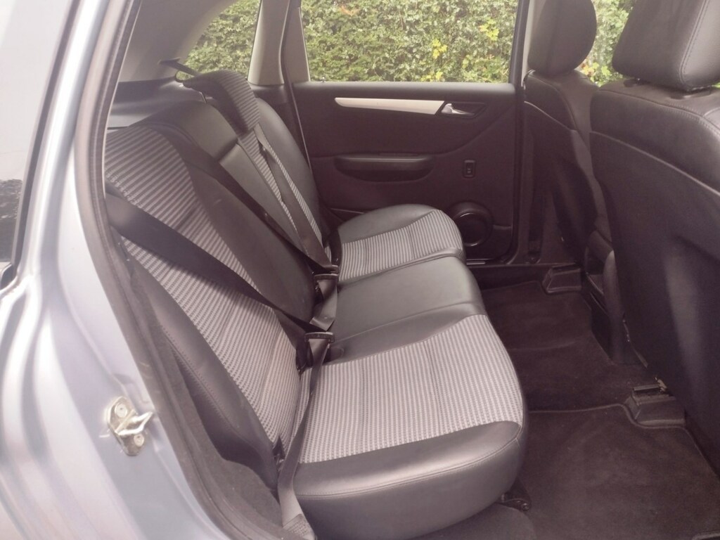 Mercedes-Benz B Class B200 Se Tip Black #16