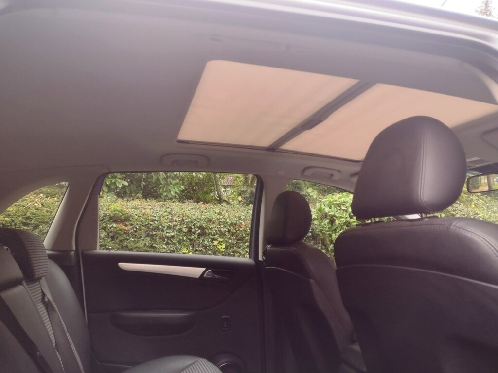 Mercedes-Benz B Class B200 Se Tip Black #17