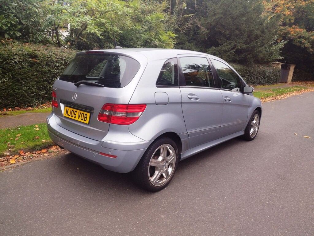 Mercedes-Benz B Class B200 Se Tip Black #9