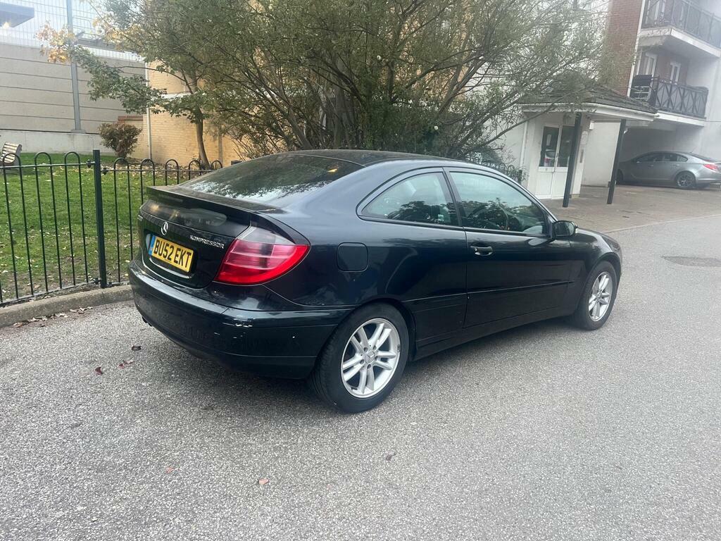 Mercedes-Benz C Class 1.8 C180 Kompressor Se BU52EKT Black #3