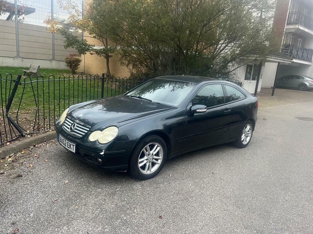 Mercedes-Benz C Class 1.8 C180 Kompressor Se BU52EKT Black #2