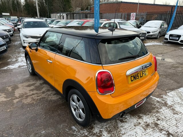 Mini Hatch 1.5 Cooper Hatchback Euro 6 S S CN15LFG Orange #4