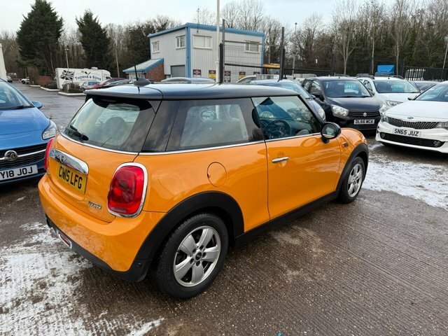 Mini Hatch 1.5 Cooper Hatchback Euro 6 S S CN15LFG Orange #3