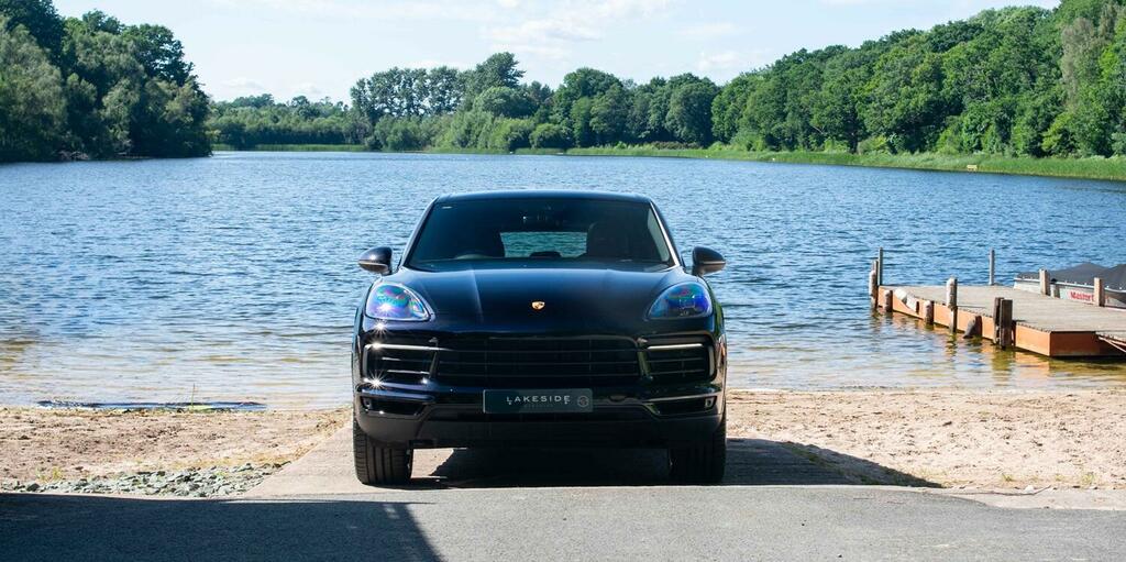 Porsche Cayenne 3.0 T V6 SA19UCH Black #2