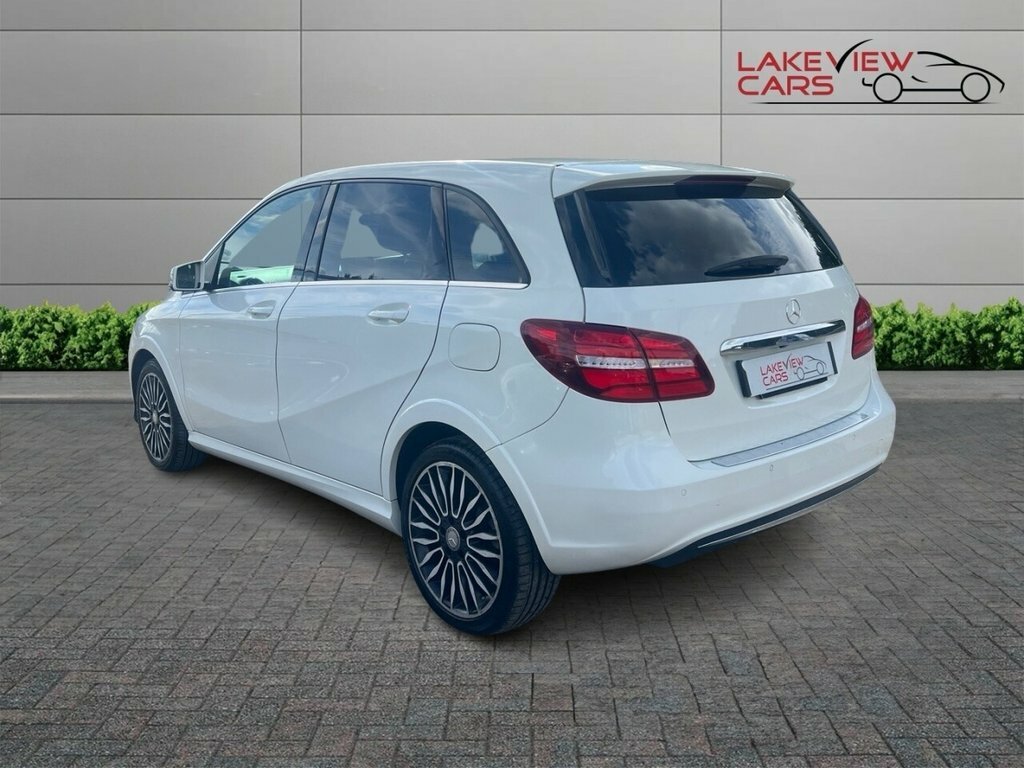 Mercedes-Benz B Class Mpv FD15NBM White #2