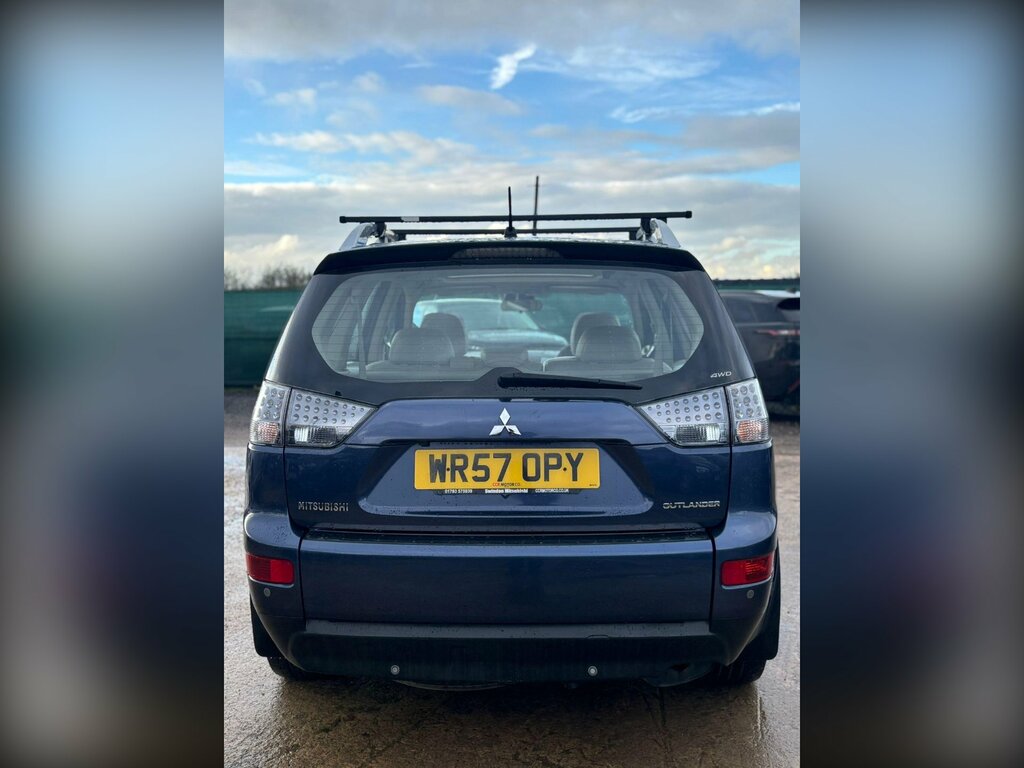 Mitsubishi Outlander 2.0 Di-dc Elegance 4Wd Euro 4 Grey #4