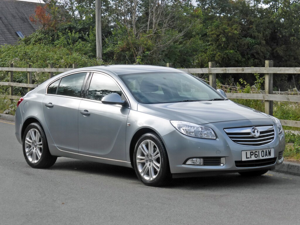 Vauxhall Insignia Exclusiv Silver #3