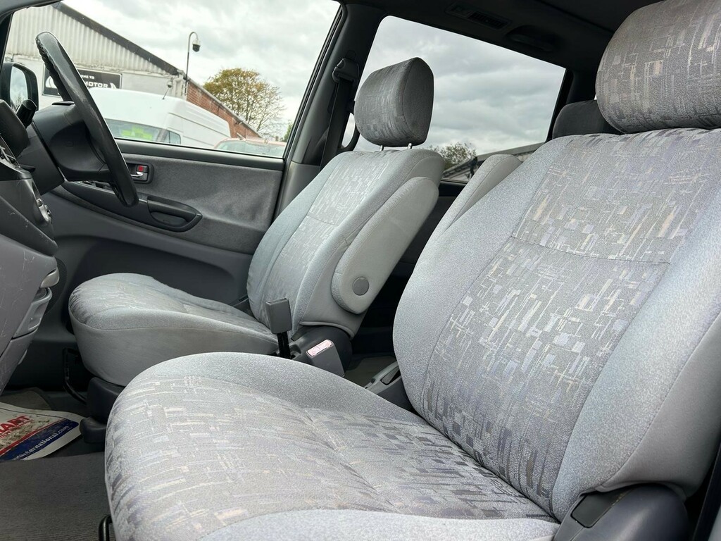 Toyota Previa 2.4 Mpv Grey #13