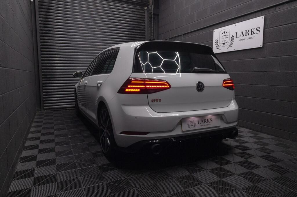 Volkswagen Golf Hatchback 2.0 Tsi Gti Performance Dsg Euro 6 Ss R15JMX White #3