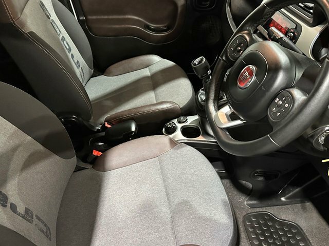 Fiat Panda 0.9 Twinair Cross Hatchback Euro White #4